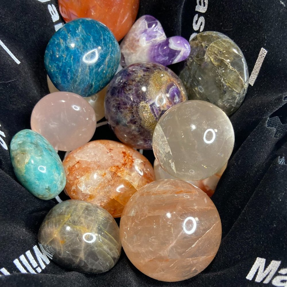 First Quality (4) Crystal Grab Bag